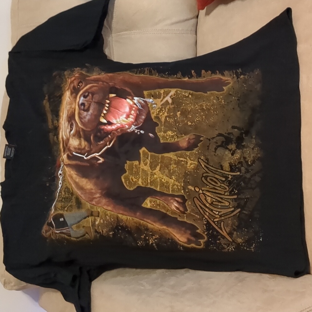 Men's black tshirt with dog decal